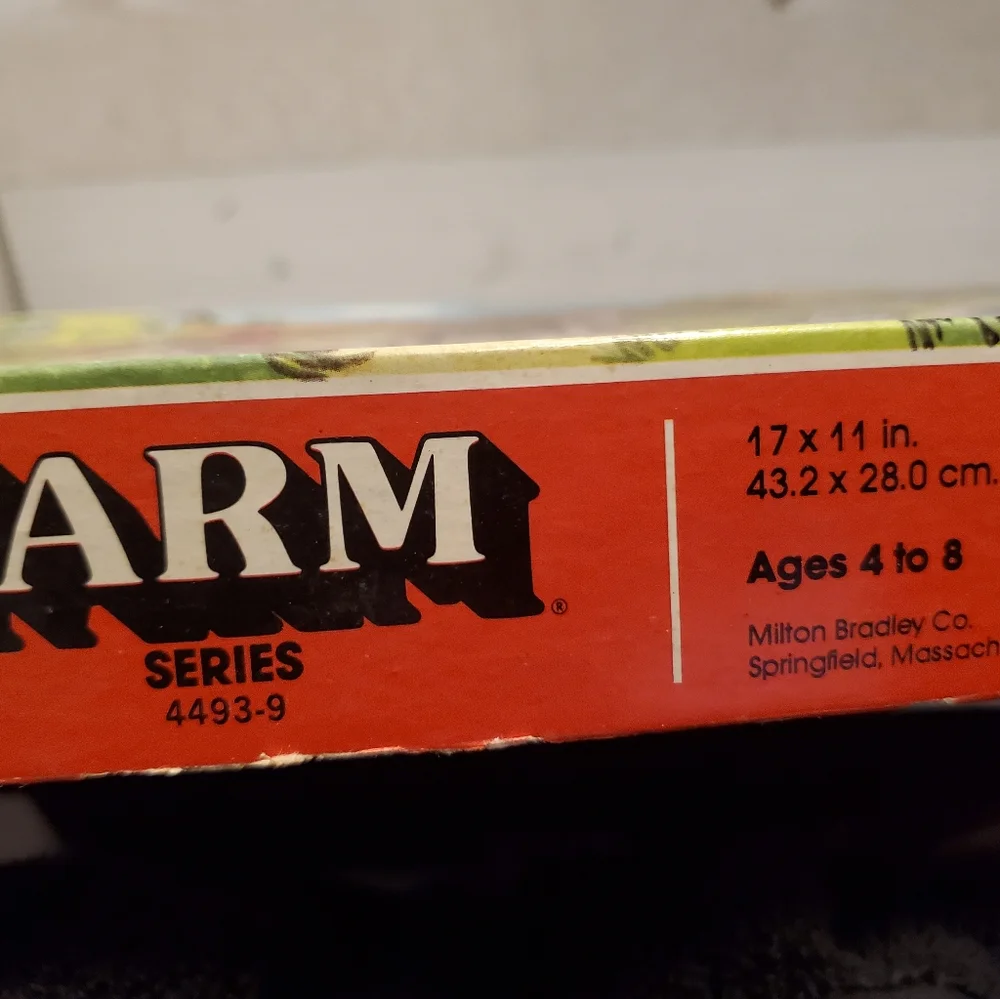 Vintage Milton Bradley 60 Piece Jigsaw‎ Puzzle/Farm Series 16